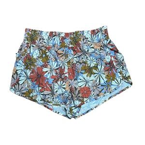 NEVER WORN SO Athletic Shorts